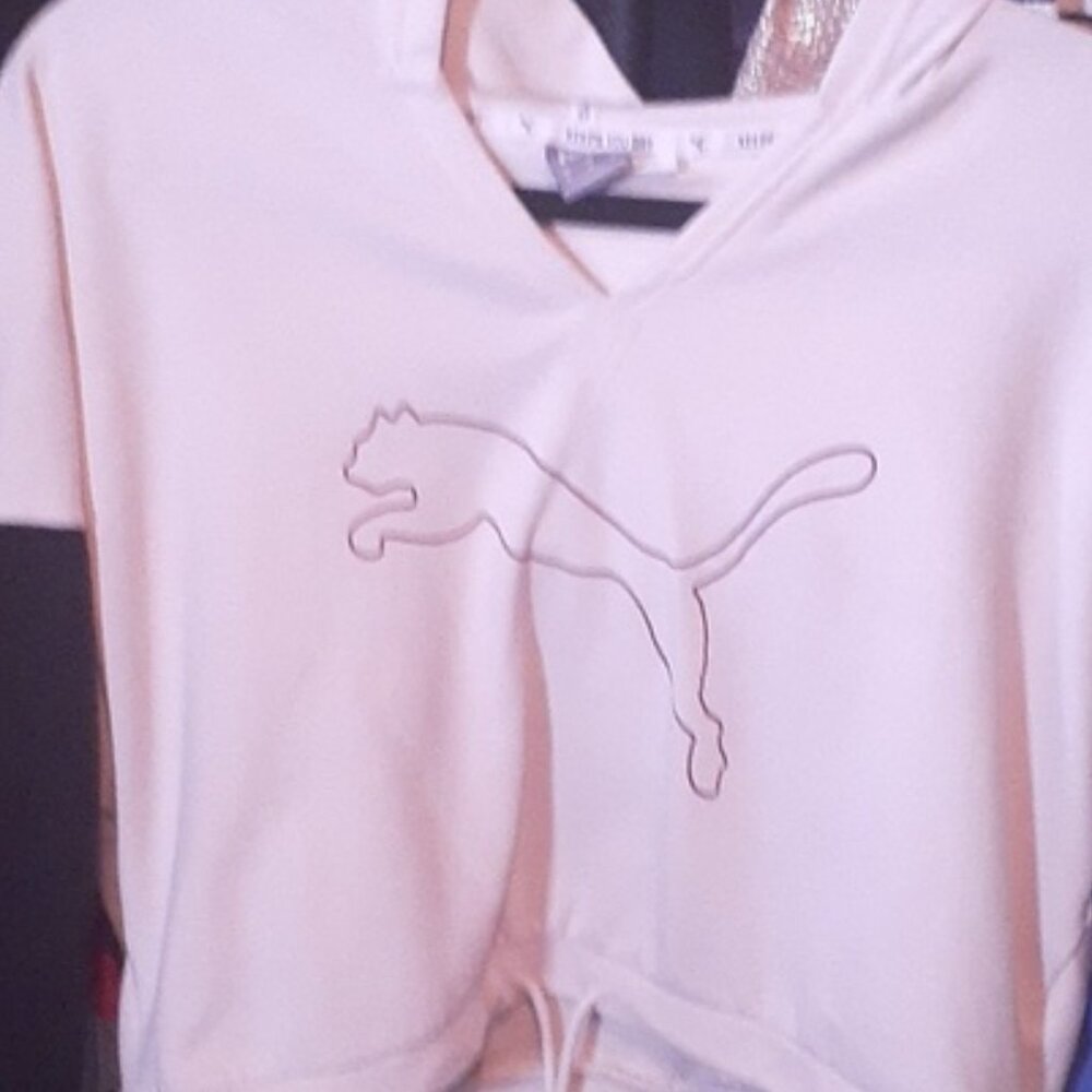 PUMA Crop Top Sweatshirt